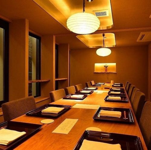 個室16名様までの対応！プライベート感あふれる宴会空間