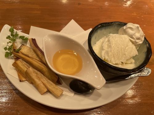 Sweet potato with honey dip and vanilla ice cream