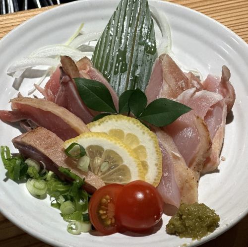 地鶏のタタキ