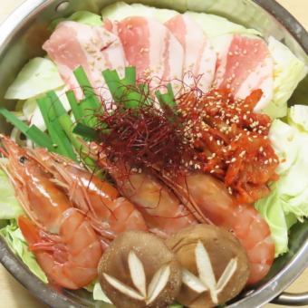 【チゲ鍋+おすすめホイル焼き贅沢コース】計8品＋90分飲み放題付き5700円(税込)