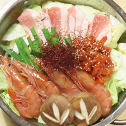 【チゲ鍋+おすすめホイル焼き贅沢コース】計8品+90分飲み放題付き5700円(税込)