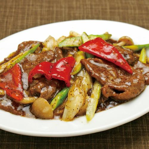 [Stir-fried oyster oil beef] Stir-fried beef and vegetables in oyster sauce