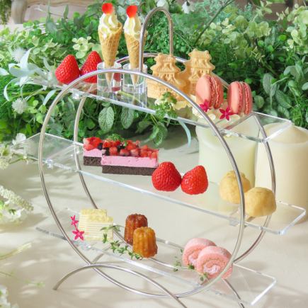 季節のRayCafeアフタヌーンティー2500円