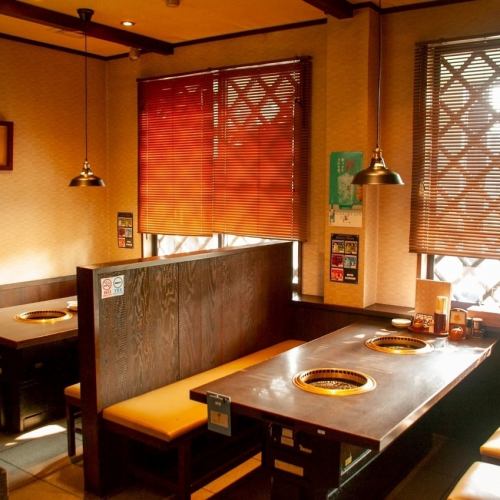 賑やかなご宴会に最適◎幅広いシーンで使えるテーブル席