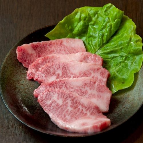 【選べるコースで大満足】宴会やご家族での集まりに！焼肉と逸品を堪能できる充実のコース◆3000円(税込)～