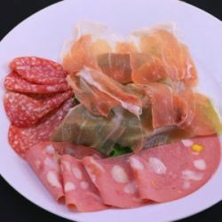 生ハム盛り合わせ