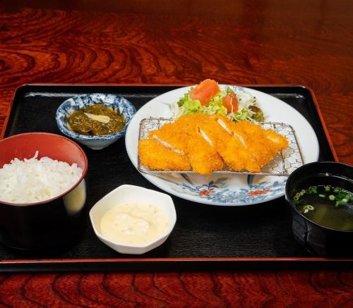 宮古島産シーラの魚フライ定食