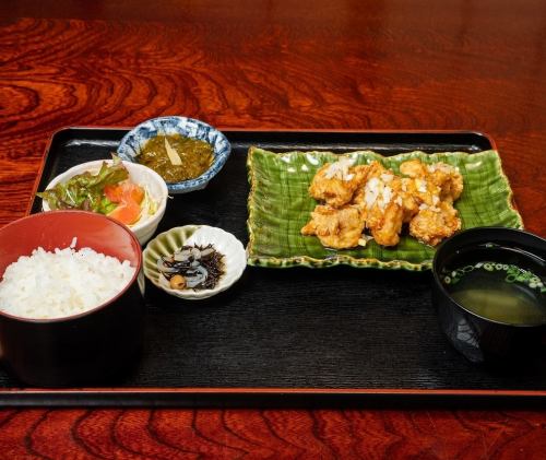 金吾唐揚げ定食