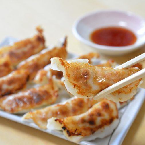 ふくろう名物 焼餃子