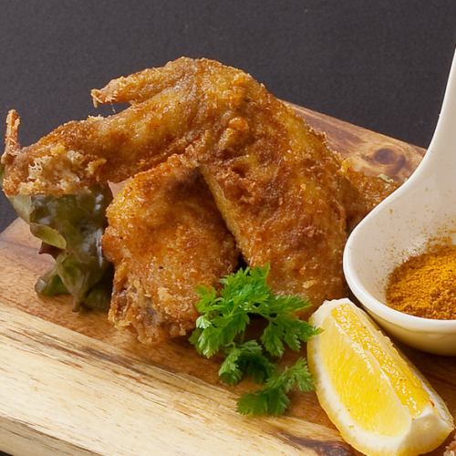 Addictive chicken wings «Curry» 1 piece
