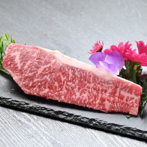 Japanese Black Beef Sirloin Steak (100g)