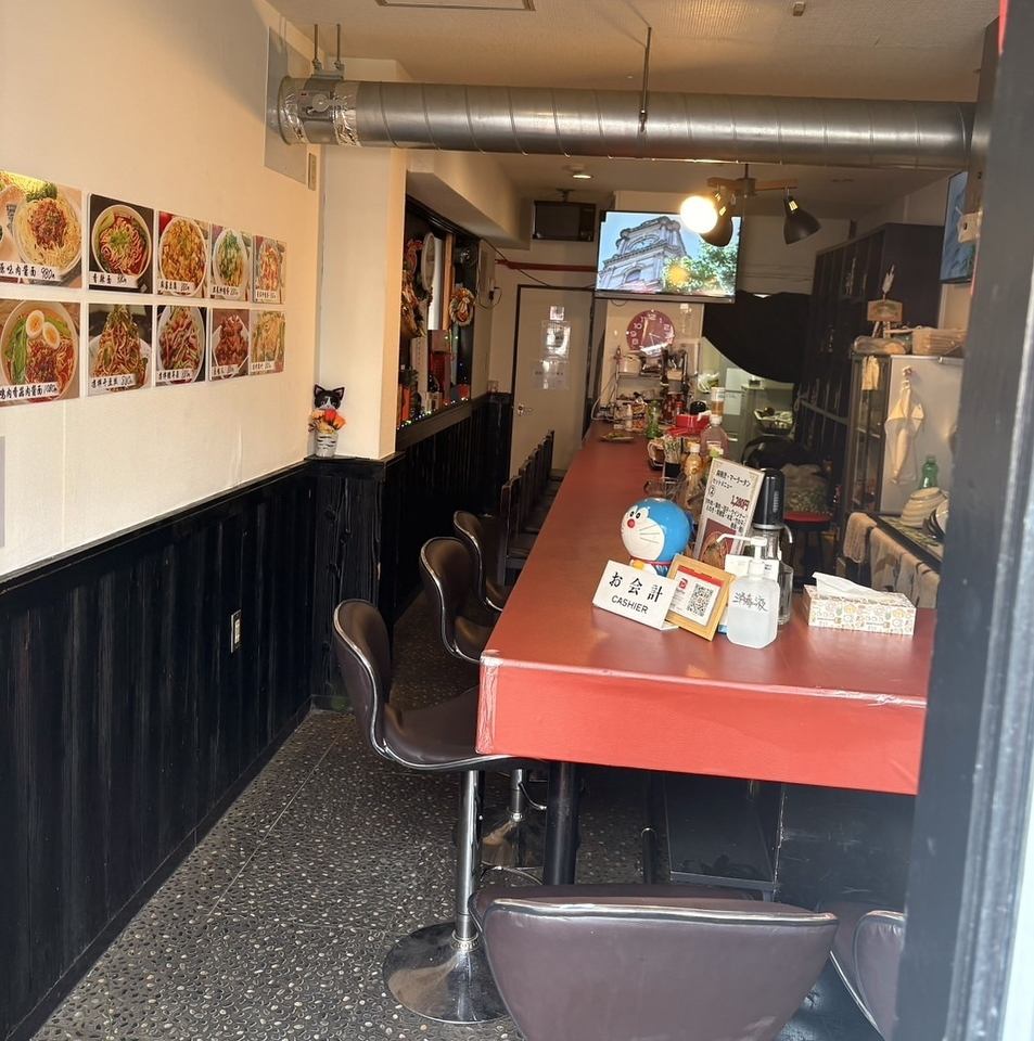 カウンターでお仕事帰りのサク飯などお一人様にもおすすめです◎