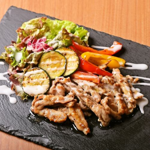 鶏せせりと彩り野菜のゆずレモンペッパーグリル