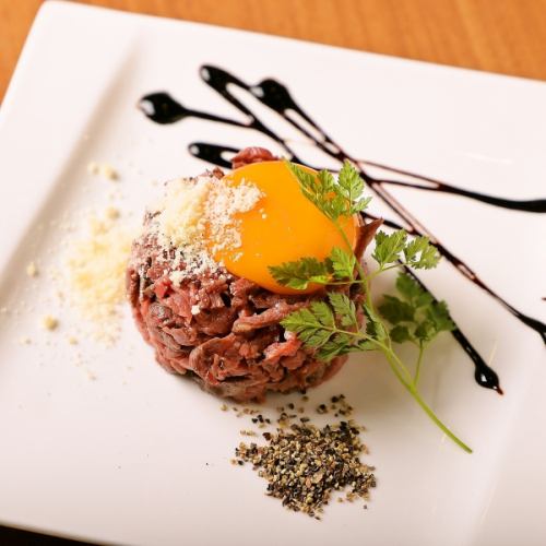 イタリアンユッケ ローストビーフのカルネクルーダ