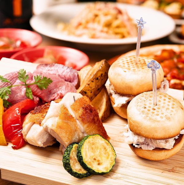 忘年会<当店おすすめ>★肉前菜盛り合わせ★食べ飲み放題&コースで、なんと2980円~お楽しみ頂けます!