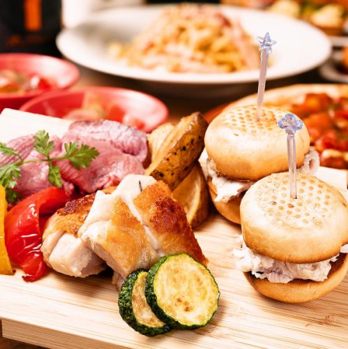 忘年会<当店おすすめ>★肉前菜盛り合わせ★食べ飲み放題&コースで、なんと2980円~お楽しみ頂けます!