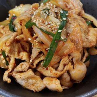 Fried pig kimchi