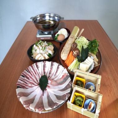 【家族の集まりや宴会利用に♪】歓迎会・送別会にもオススメ◎　アグー豚を堪能できるしゃぶしゃぶコース　