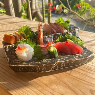 刺身盛り合わせ