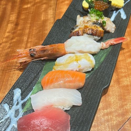 【腕を磨いた料理人が握る】　絶品お寿司は単品からでもご提供◎