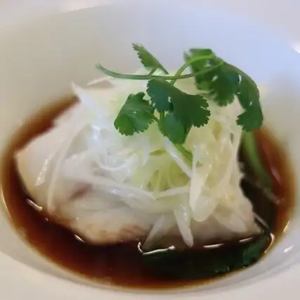 【お店自慢の料理を味わう】正統派広東料理が楽しめる！歓送迎会コースは7920円(税込)