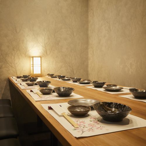 【전석 테이블 개인실/흡연・금연의 자리를 선택하실 수 있습니다◎】역에서의 액세스도 발군이기 때문에, 일 끝의 바삭한 음료 등 일상 사용에도 꼭♪