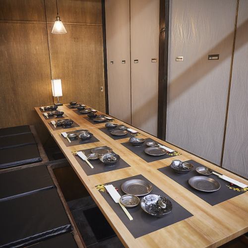 【전석 테이블 개인실 / 흡연 · 금연 좌석을 선택할 수 있습니다 ◎】 정취가있는 공간에서 편안한 시간을 보내십시오.