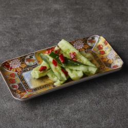 Shredded cucumber with salt sauce