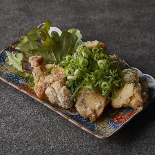 Deep fried chicken thigh with green onion ponzu sauce