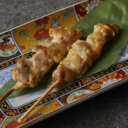 Chicken thigh skewers (salt or sauce)