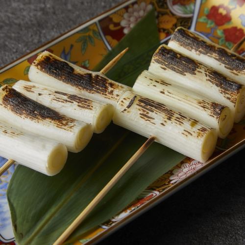 White onion skewers (salt)