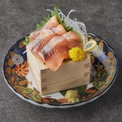 サーモンのお造り 升