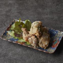 鶏ももの唐揚げ