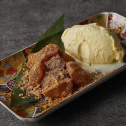 きな粉わらび餅 バニラアイス添え