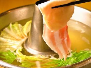 [Autumn Shikibu Girls' Gathering with a Choice of Main Dishes] 9 dishes in a beautiful private room with 3 hours of all-you-can-drink for 4,500 yen ⇒ 3,500 yen