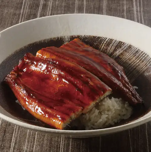 Grilled eel rice bowl (1 eel)