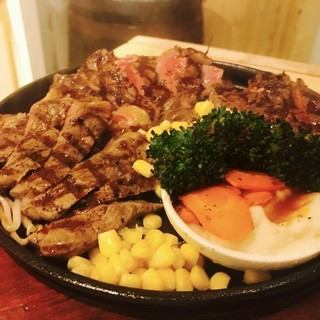 ワンポンド!食べ比べコース!飲み放題90分付き 4980円