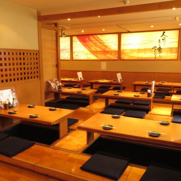 [Small to large banquets / tatami mat seats available] There is a digging-type tatami mat seat in the back of the store.This seat is also recommended for those who want to enjoy their meal slowly and with children.It is also a spacious banquet space that can accommodate up to 60 people ♪ It can be used in various scenes such as welcome and farewell parties, thank-you parties, and alumni associations.≪Kashiwa / All-you-can-eat and drink / Izakaya / Private room / Birthday≫
