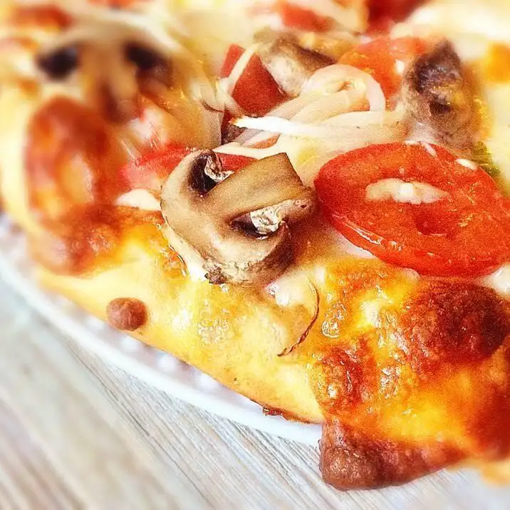 Mushroom pizza