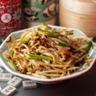 Stir-fried jagi bean sprouts