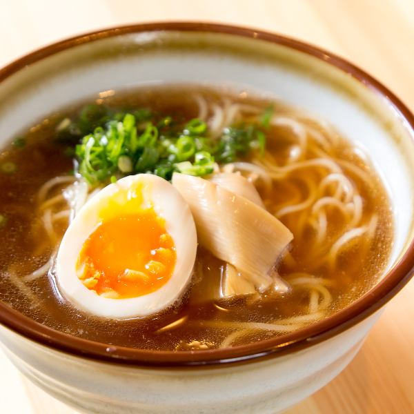 豚足出汁のラーメン＜醤油・塩＞