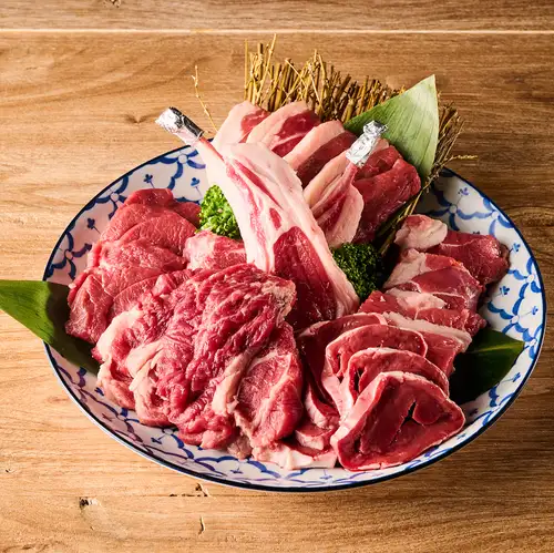 【羊肉6種!盛り合わせ】(1人前)