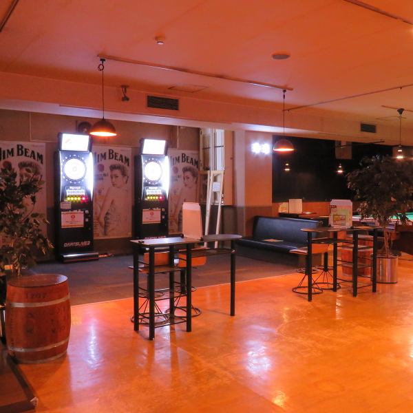 Sion Billiard & Darts can be reserved for up to 40 people ◎ The space is unimaginable from the entrance, and even 40 people will never feel the space! Darts with food and drink・ Enjoy billiards and table tennis ★