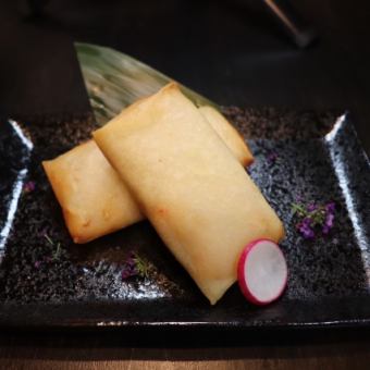 Crisp! Crab Cream Spring Rolls (2 rolls)