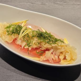 ひんやりガリトマト大葉のせ~出汁香る特製ドレッシングがけ~