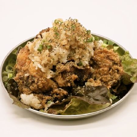 Chicken with ponzu sauce and grated daikon radish