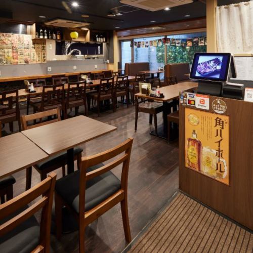 최대 50명까지 이용 가능한 전세층은 넓은 공간에서 프라이빗한 시간을 만끽할 수 있는 특별한 공간.환송 영회나 파티, 기업 모임 등 다양한 장면에 최적입니다.큰 분위기의 분위기 속에서 맛있는 요리와 함께 소중한 시간을 보내십시오.마음에 남는 한때를, 꼭 당점에서♪