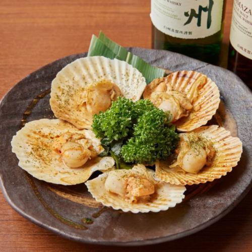 Charcoal grilled scallops