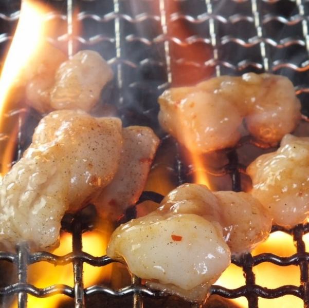 [带有肉味的七味rin的烤肉]每项530日元（含税）〜