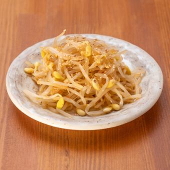 Bean sprouts